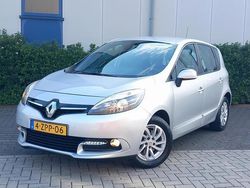 Grijs Gebruikt 2014 Renault Scénic III MPV | € 6.950 (Eerlijke prijs)