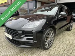 Zwart, metallic lak Gebruikt 2020 Porsche Macan SUV | € 56.950 (Eerlijke prijs)