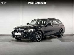 Zwart Gebruikt 2025 BMW 330e Basis Stationwagen | € 44.900 (Goede deal)