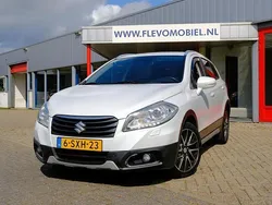 Wit Gebruikt 2013 Suzuki SX4 S-Cross SUV | € 9.950 (Eerlijke prijs)
