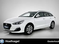 Wit Gebruikt 2020 Hyundai i30 Comfort Stationwagen | € 17.450 (Eerlijke prijs)