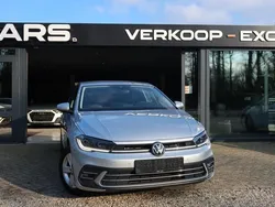 Zilver, metallic lak Gebruikt 2022 VW Polo Highline Hatchback | € 20.950 (Goede deal)