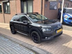 Zwart Gebruikt 2018 Citroën C4 Cactus PureTech Hatchback | € 8.750 (Eerlijke prijs)