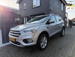 Grijs Gebruikt 2019 Ford Kuga Titanium SUV | € 19.800 (Eerlijke prijs)