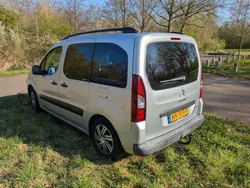 Zilver Gebruikt 2012 Citroën Berlingo MPV | € 9.000
