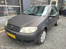 Grijs Gebruikt 2005 Fiat Punto Dynamic Hatchback | € 599 (Goede deal)