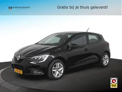 Zwart Gebruikt 2021 Renault Clio V Zen Hatchback | € 12.399 (Eerlijke prijs)
