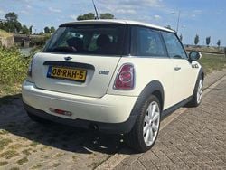 Beige Gebruikt 2011 Mini ONE Hatchback | € 3.200 (Goede deal)