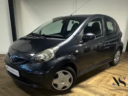 Grijs Gebruikt 2006 Toyota Aygo Hatchback | € 2.500 (Eerlijke prijs)