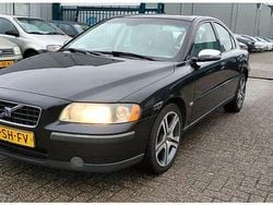 Zwart Gebruikt 2006 Volvo S60 Kinetic Sedan | € 1.450 (Eerlijke prijs)
