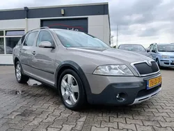 Beige Gebruikt 2008 Skoda Octavia Scout Stationwagen | € 3.499