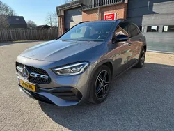 Grijs Gebruikt 2020 Mercedes GLA200 Business SUV | € 33.500 (Eerlijke prijs)