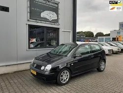 Zwart Gebruikt 2003 VW Polo Highline Hatchback | € 599 (Super prijs)