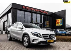 Grijs Gebruikt 2017 Mercedes GLA180 Edition SUV | € 19.750 (Eerlijke prijs)