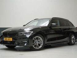 Zwart Gebruikt 2021 BMW 330e Basis Stationwagen | € 24.900 (Super prijs)