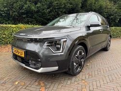 Grijs Gebruikt 2023 Kia e-Niro SUV | € 29.900 (Goede deal)