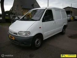 Wit Gebruikt 2002 Nissan Cargo Van | € 1.350