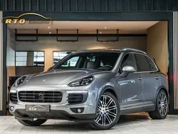 Grijs Gebruikt 2016 Porsche Cayenne Turbo SUV | € 52.000