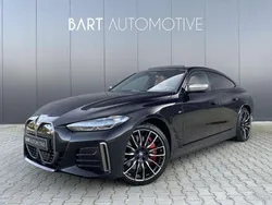 Blauw Gebruikt 2022 BMW i4 Executive Sedan | € 52.950 (Eerlijke prijs)
