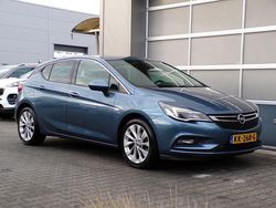 Blauw Gebruikt 2016 Opel Astra Innovation Hatchback | € 9.950 (Eerlijke prijs)