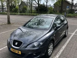 Grijs Gebruikt 2011 Seat Leon MPV | € 3.200 (Goede deal)
