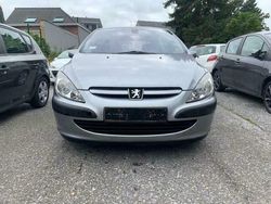 Grijs Gebruikt 2002 Peugeot 307 Sedan | € 1.800 (Eerlijke prijs)