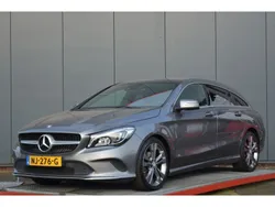 Grijs Gebruikt 2017 Mercedes CLA180 Edition Sedan | € 18.950 (Eerlijke prijs)
