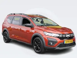 Brun terracotta cnz Gebruikt 2023 Dacia Jogger Extreme MPV | € 20.995 (Eerlijke prijs)