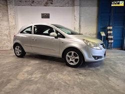 Grijs Gebruikt 2007 Opel Corsa Enjoy Hatchback | € 3.750 (Eerlijke prijs)