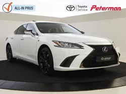 Wit Gebruikt 2024 Lexus ES300H Sport Design Packet Sedan | € 53.899 (Eerlijke prijs)