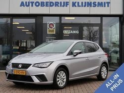 Grijs Gebruikt 2023 Seat Ibiza Business Hatchback | € 15.950 (Goede deal)