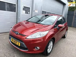 Rood Gebruikt 2009 Ford Fiesta Titanium Hatchback | € 2.995 (Goede deal)