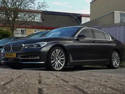 Grijs Gebruikt 2016 BMW 740 Sedan | € 24.000