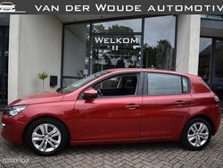 Rood Gebruikt 2014 Peugeot 308 Access Hatchback | € 2.999 (Eerlijke prijs)