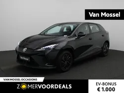 Zwart Gebruikt 2023 MG MG4 EV Hatchback | € 19.900 (Eerlijke prijs)