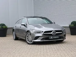 Grijs Gebruikt 2022 Mercedes CLA200 Luxury Stationwagen | € 29.990 (Eerlijke prijs)