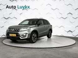 Grijs Gebruikt 2022 Suzuki Vitara Style SUV | € 23.940 (Eerlijke prijs)