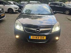 Gebruikt 2005 Opel Signum Sport Stationwagen | € 2.500