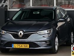 Grijs Gebruikt 2021 Renault Mégane GrandTour Business Stationwagen | € 17.950 (Eerlijke prijs)