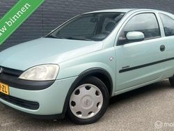 Groen Gebruikt 2001 Opel Corsa Hatchback | € 1.195 (Eerlijke prijs)