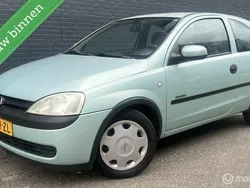 Groen Gebruikt 2001 Opel Corsa Hatchback | € 1.195 (Goede deal)