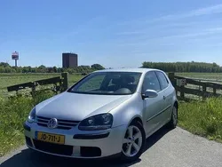 Grijs Gebruikt 2004 VW Golf IV Trendline Hatchback | € 1.600 (Eerlijke prijs)