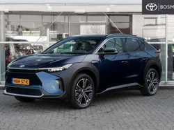 Blauw, metallic lak Gebruikt 2025 Toyota bZ4X Premium SUV | € 50.950 (Eerlijke prijs)