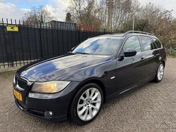 Blauw Gebruikt 2009 BMW 325 Stationwagen | € 7.950 (Eerlijke prijs)