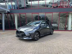 Grijs Nieuw 2025 Toyota Yaris Hybrid Comfort Hatchback | € 27.950 (Super prijs)
