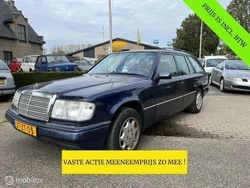 Blauw metallic Gebruikt 1995 Mercedes 280 Elegance Stationwagen | € 3.999