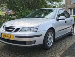 Zilver Gebruikt 2002 Saab 9-3 Vector Sedan | € 2.699