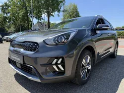 Grijs, metallic lak Gebruikt 2022 Kia Niro SUV | € 19.950 (Super prijs)