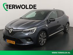 Grijs Gebruikt 2021 Renault Clio V Initiale Paris Hatchback | € 17.840