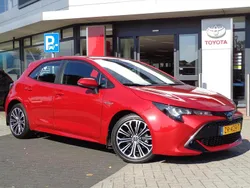 Rood Gebruikt 2019 Toyota Corolla Edition Hatchback | € 21.450 (Goede deal)